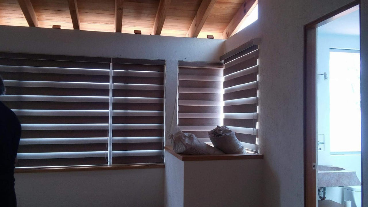 Cortinas y persianas (tradicionales y motorizadas)